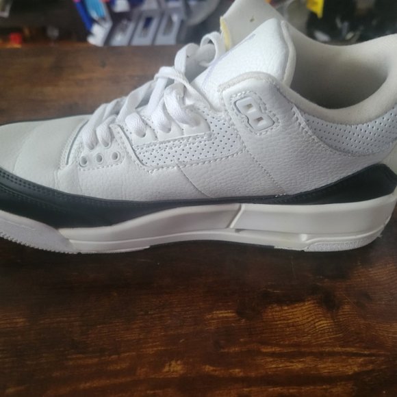 FRAGMENT DESIGN X AIR JORDAN 3 RETRO SP 'WHITE' - $220 - Size 9 MEN / Women 10.5 - Picture 3 of 4